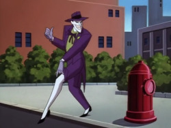 ziyal:this shot of the joker pulling up his pants leg seems to