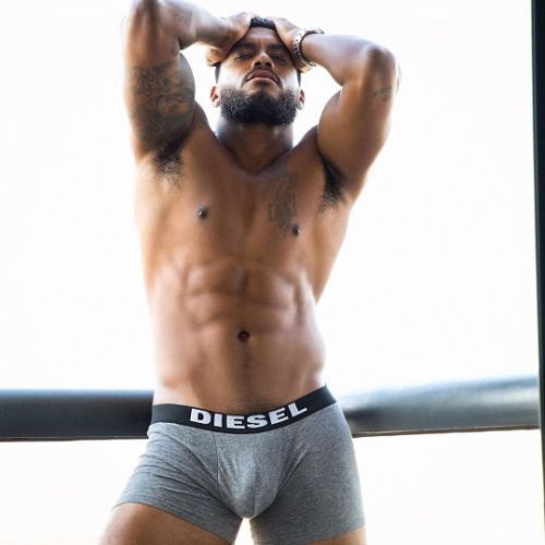 dobrahreloaded:    Jarred Evans  