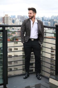 brazilmen:  brazilian escort Alejandrotwitter.com/brazilmentumblr