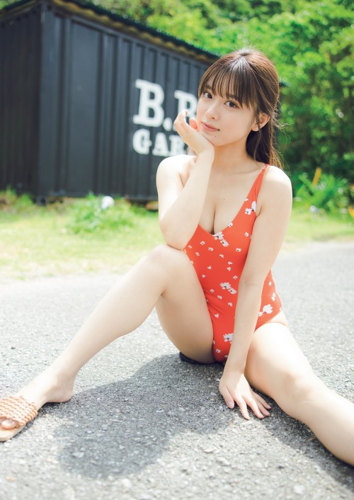 japanesehotgirltokyo:  Real Asian Amateur 💯 High quality Sexy