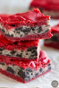 confectionerybliss:Oreo Cream Cheese Stuffed Red Velvet BrowniesSource: