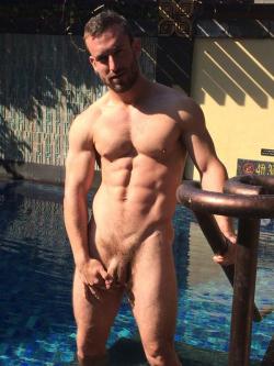 nakedpicturesofyourdad:Mike Gaite