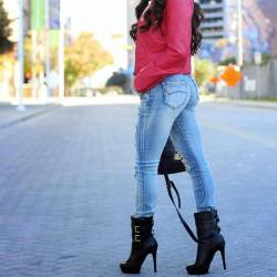 sexydressfashion:  Red leather jacket Light Blue distressed jean