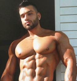 geartime415:  furrypty:  http://furrypty.tumblr.com/ – a blog