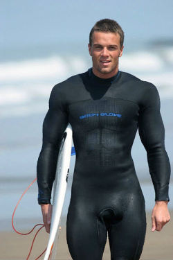 randy9bis:  sirjocktrainer:  Last year he surfed in just his