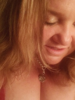 omgdirtydd:  Good night….. 💋