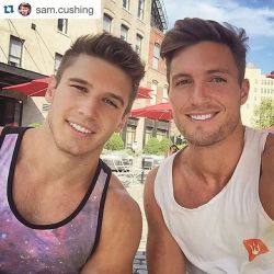 studposse:  workout buds