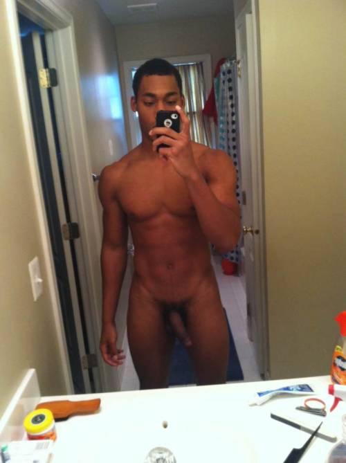 seeker310:  prettyblack1944:  Outstanding!  Awesome Bros!! POWERFUL Good Looking Sexy with GREAT muscles!! please reblog   Please follow:1 http://nudeselfshots-blackmen.tumblr.com/2 http://gayhornythingz.tumblr.com/3 http://nudeselfshotsofmen.tumblr.com/