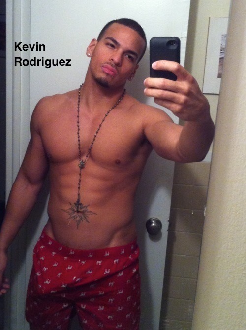 guyswithcellphones:  So yummy! We love the pits, abs, cock.. basically everything! Lol!