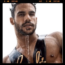 charliebymz:  FAN PHOTO : SOAKINGLYN seductive @williegomez