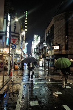 toshibu:  Tokyo,JP | Gun_Prin on Flickr.