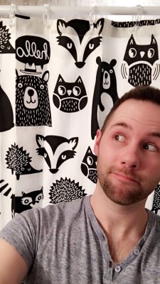 dietzmiles:Awesome new shower curtain