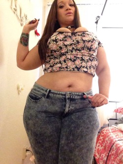 exoticplusmodel:  Real Curves NO FAKE here why would you want