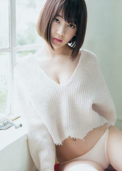 amazingkawaiibomb:    宮脇咲良  