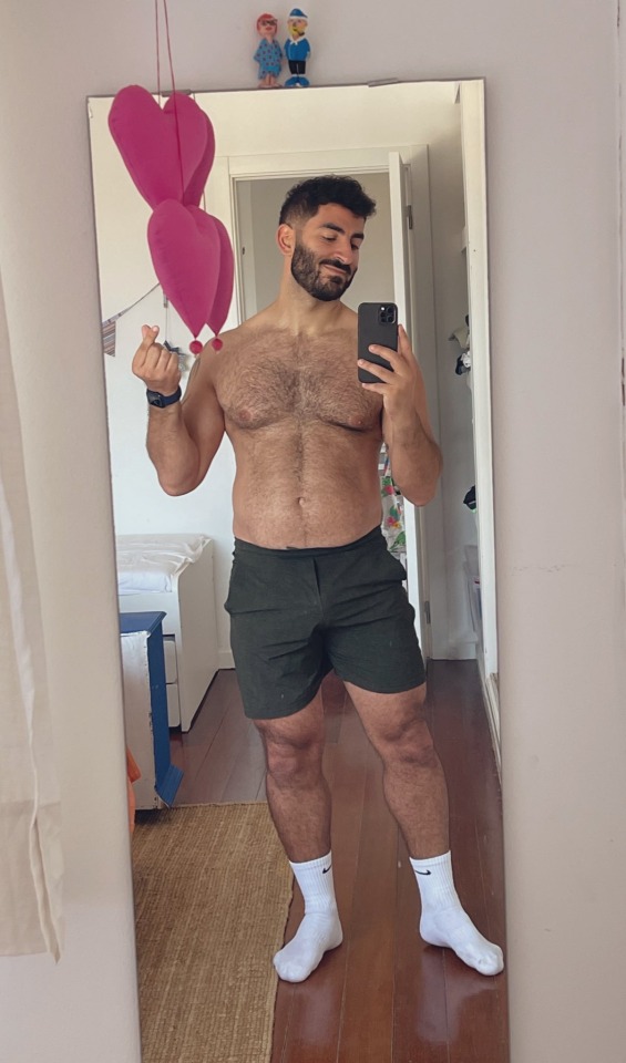 macho-xavier-xxx: