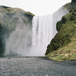 aronningen:  Waterfalls of Iceland  Skógafoss Gullfoss Barnafoss