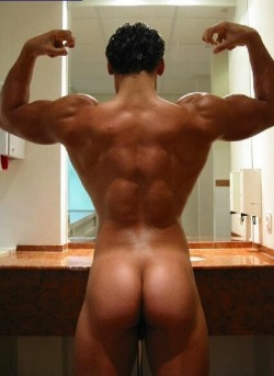 upthemanhole:  Submit your pics here http://upthemanhole.tumblr.com/submit