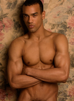 phatbootyprince:  talldaddy:  walterkurtzmen:  Jason  www.talldaddy.tumblr.com/archive