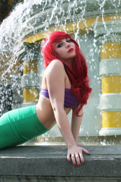 theladywosh:  Ariel -Little Mermaid 