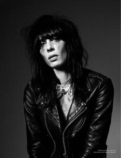 carangi:  Jamie Bochert by Willy Vanderperrefor System magazine