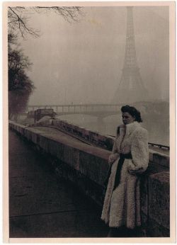 1940to1949:    Eiffel Tower, 1940s