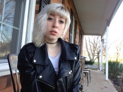 snowpixi:  I’m trash but atleast my hair looks good u feel