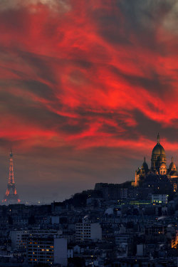 plasmatics-life:  Sky on fire | Tour Eiffel & Sacré Coeur