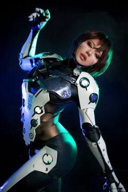 overbutts:  Genji Cosplay 