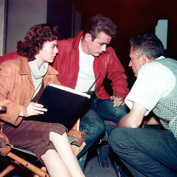 just-a-boring-url:   Natalie Wood, James Dean and Nicholas Ray