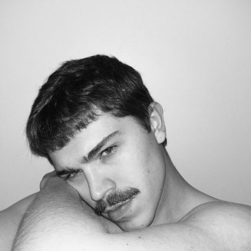 Feeling kinda lonely.