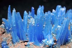 sixpenceee:  Deadly Rocks: Chalcanthite Chalcanthite crystals