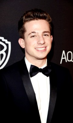 male-and-others-drugs:Charlie Puth