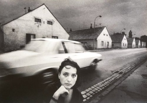 bcnmar:   Portrait of a girl in Komárov, ca. 1979 Jiří Horák