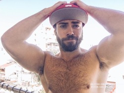 beardburnme2:  Balvarezladd Twitter 