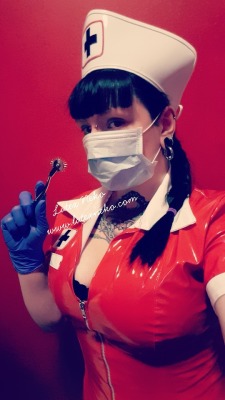 latexneko:  23.5.18 Got this adorable pvc nurse dress today ^_^