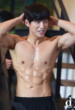 asian-handsome-boy:Nam Goong Min