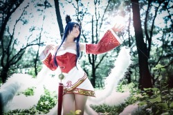 cosplayhotties:  Ahri from League of Legends by Okuda Lily