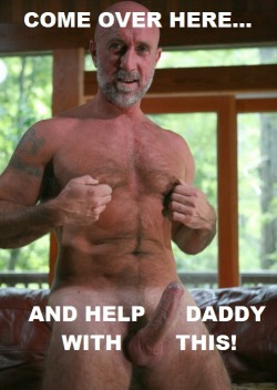 dilf-fan:my pleasure, daddy!