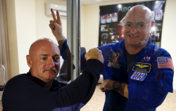 realcleverscience:kateoplis:Astronaut Scott Kelly will return