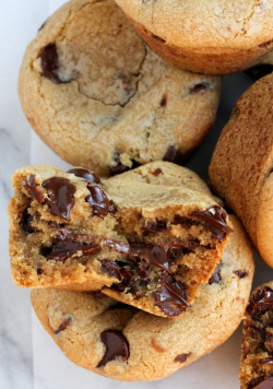 foodbesex:  prettygirlfood:  Nutella Lava Cookie Cups Ingredients: