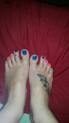 mytalentedtoes:  Cum covered feets…
