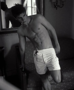 Only Hot Dudes