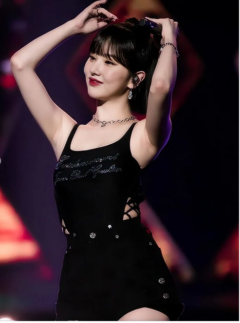 ao-fc:  Eunha