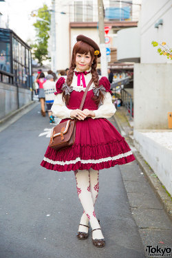 tokyo-fashion:  Kyokorin is a 20-year-old lolita who we met on