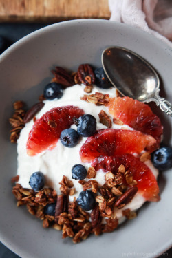 foodffs:  Yogurt Breakfast Bowl with Blood Orange and BlueberriesReally