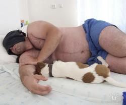 hairydaddyplease.tumblr.com/post/144794628433/