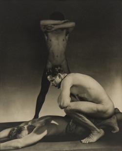 fioui: George Platt Lynes ‘Three Male Nudes’ 1941