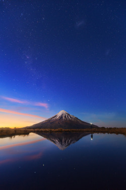 wowtastic-nature:  💙 Dawn Vigil on 500px by Dylan Toh &