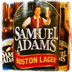 yakuks:  Samuel Adams Boston Lager: disfruta de la primera  cerveza