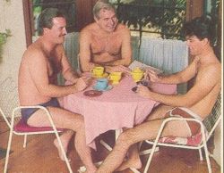 realundiemen:  Real life son, dad and grandad relaxing in their